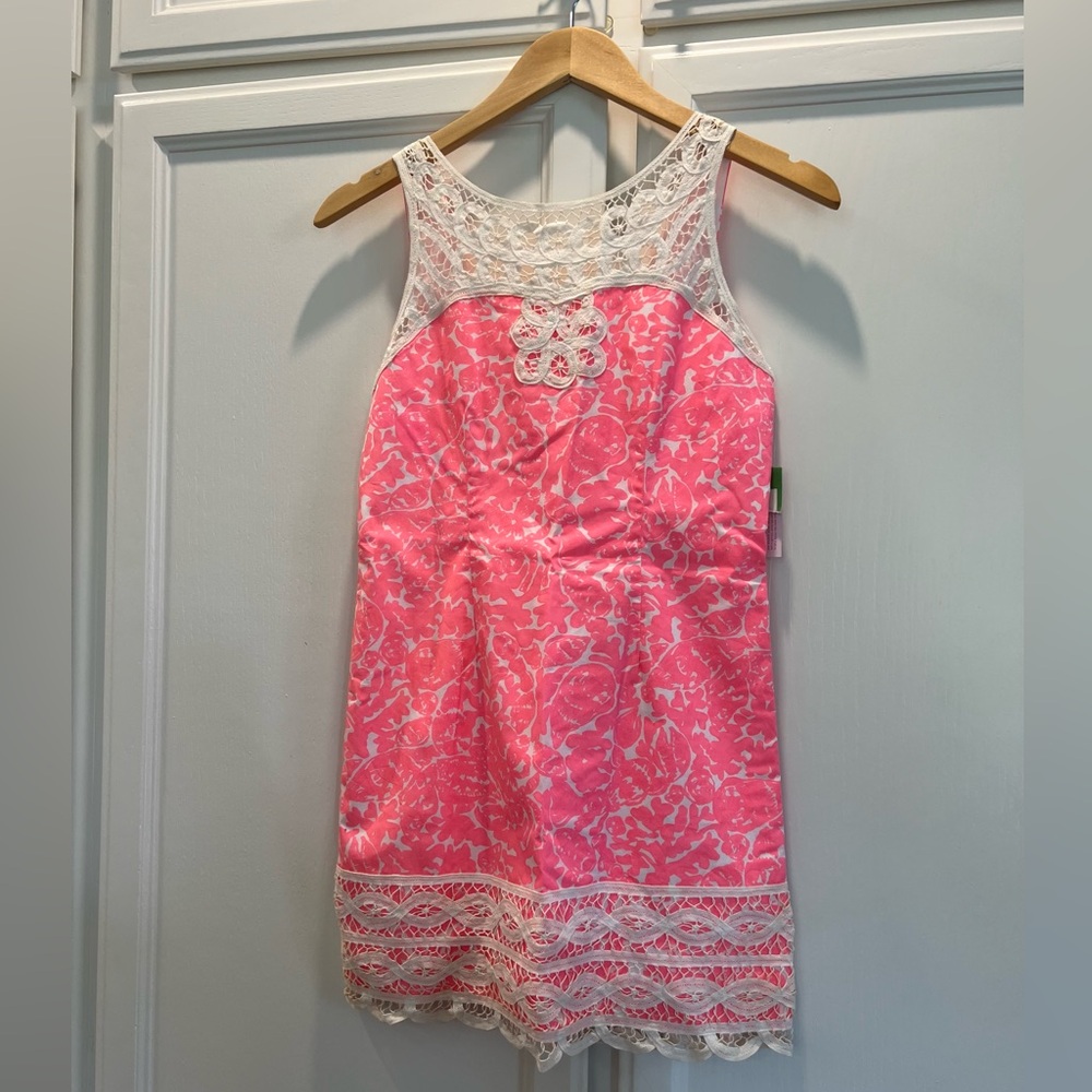 New Lilly Pulitzer Pink Lace Dress with lace collar. Rare design. Size 14